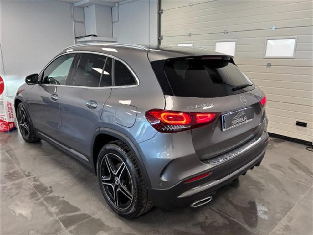 GLA 180 GLA 180 d AMG Premium Automa