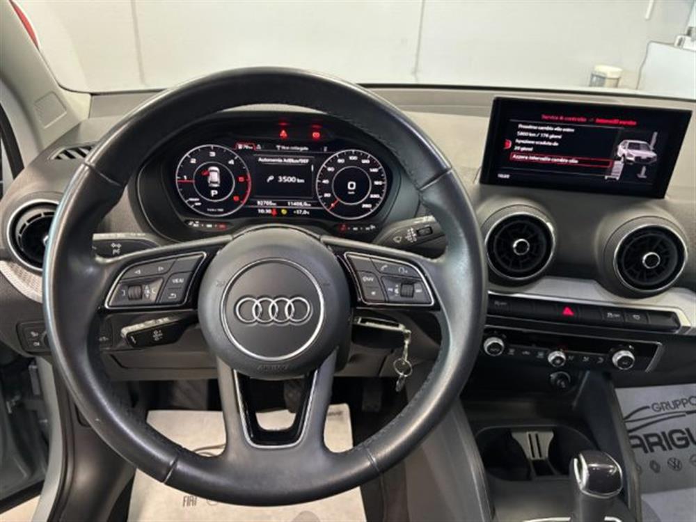 Q2 Q2 35 TDI S line Editio