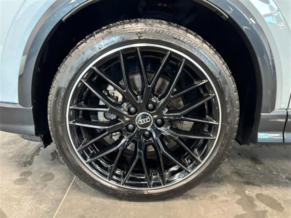 Q2 Q2 35 TDI S line Editio