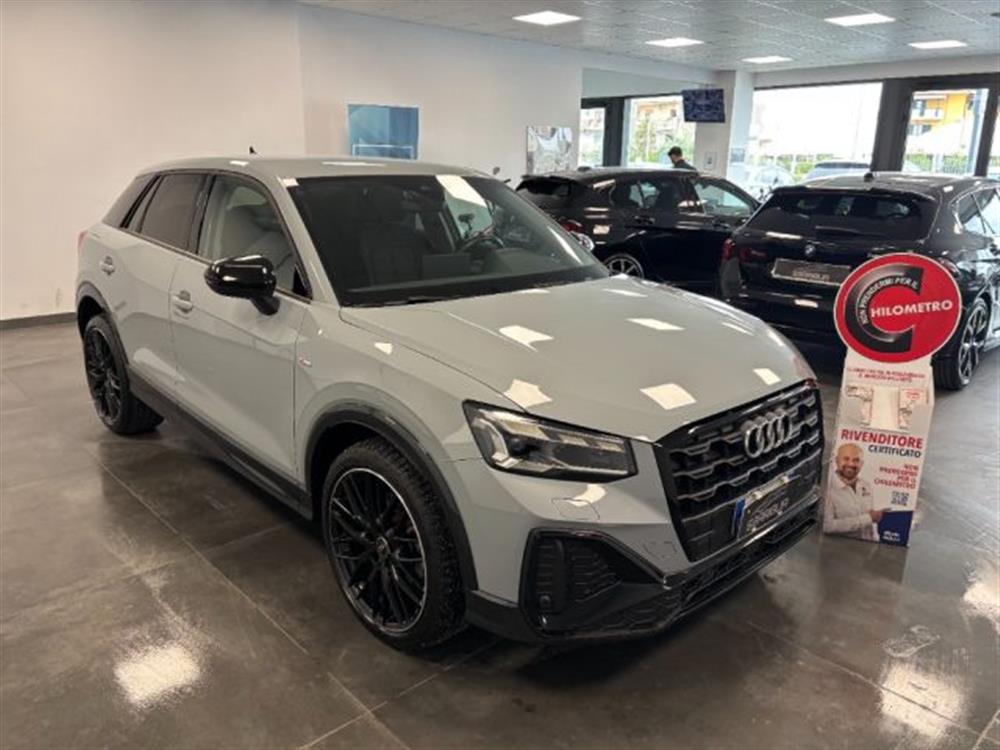 Q2 Q2 35 TDI S line Editio