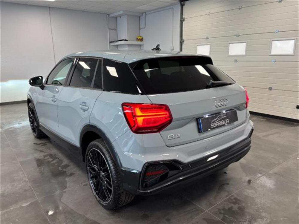 Q2 Q2 35 TDI S line Editio