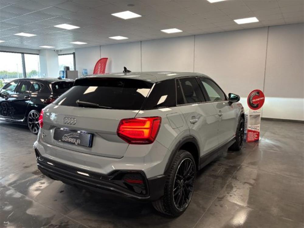 Q2 Q2 35 TDI S line Editio