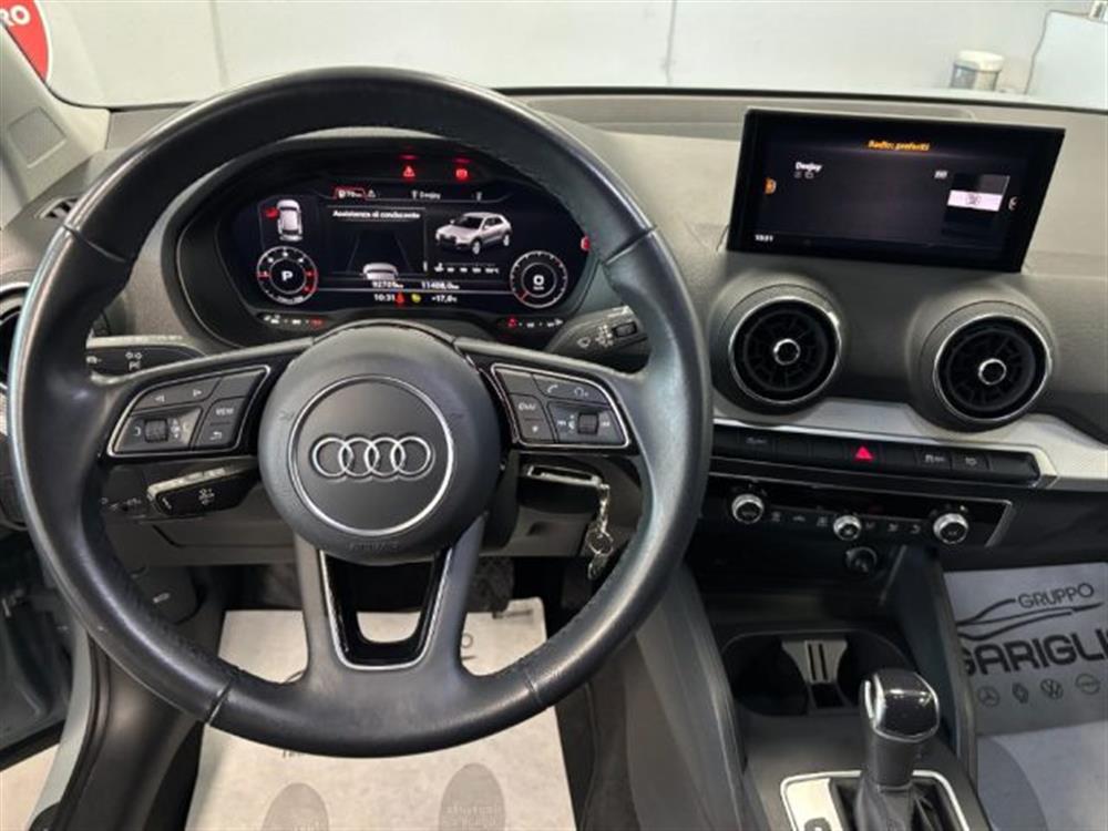 Q2 Q2 35 TDI S line Editio