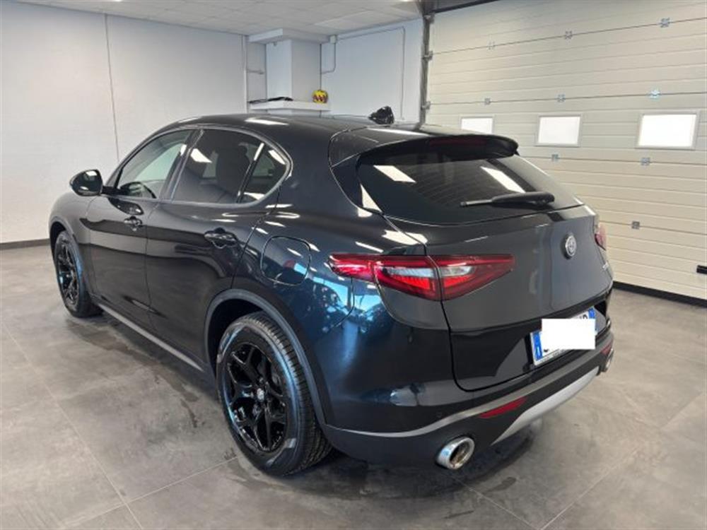 Stelvio Stelvio 2.2 Diesel AT8 Sport