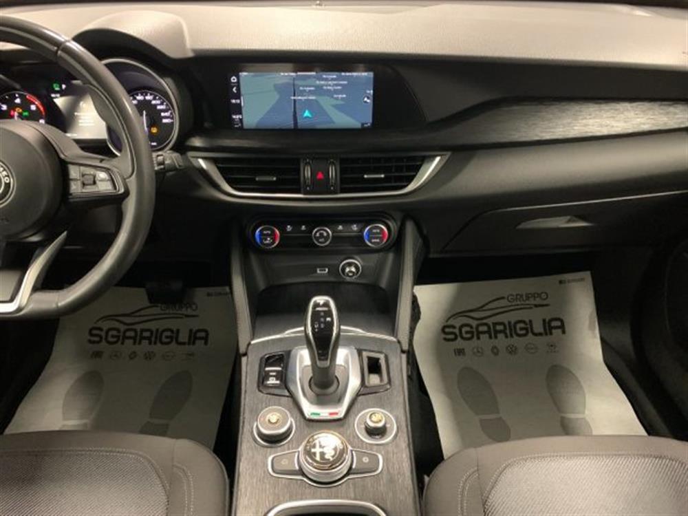 Stelvio Stelvio 2.2 Diesel AT8 Sport