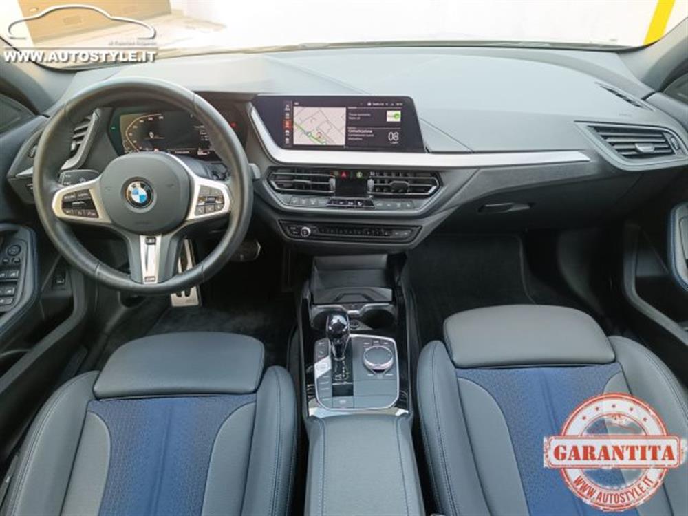 118 118 i M-SPORT Steptronic