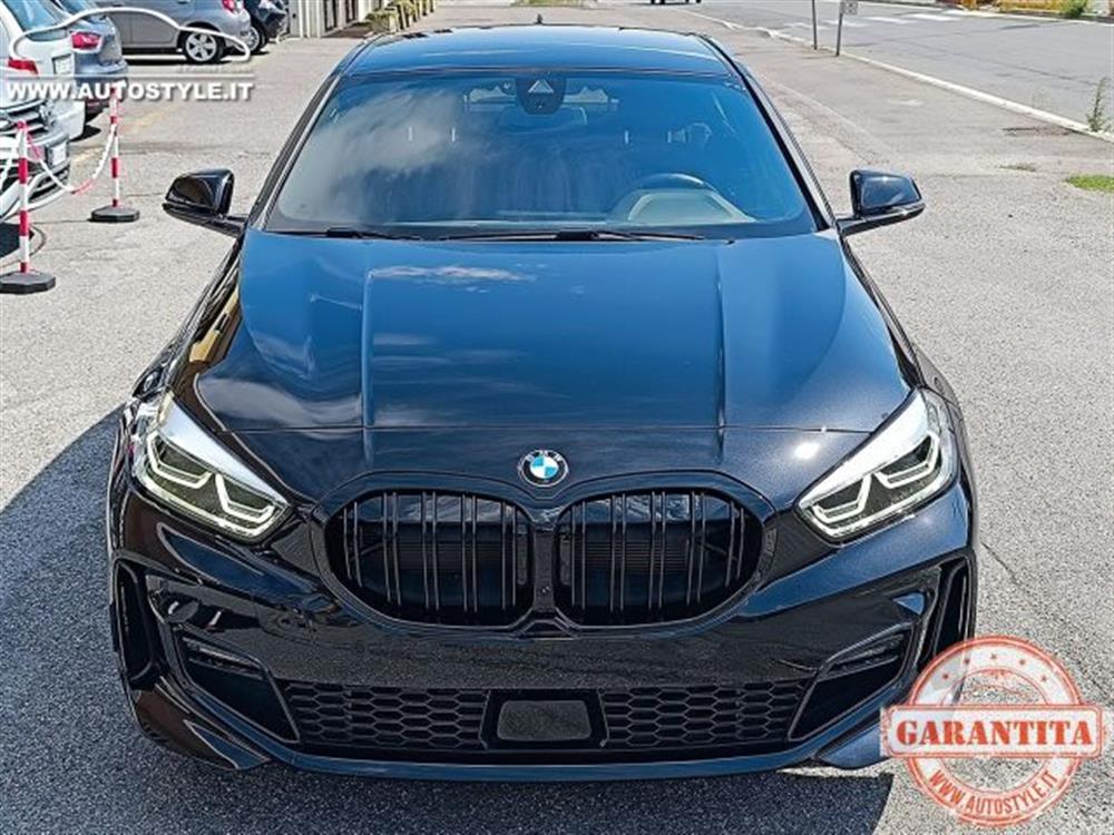 118 118 i M-SPORT Steptronic