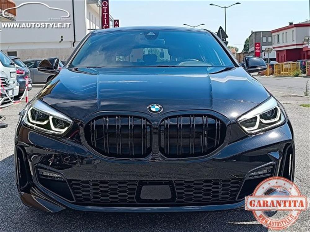118 118 i M-SPORT Steptronic