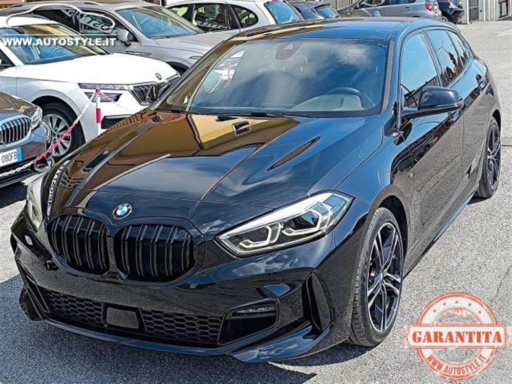 118 118 i M-SPORT Steptronic