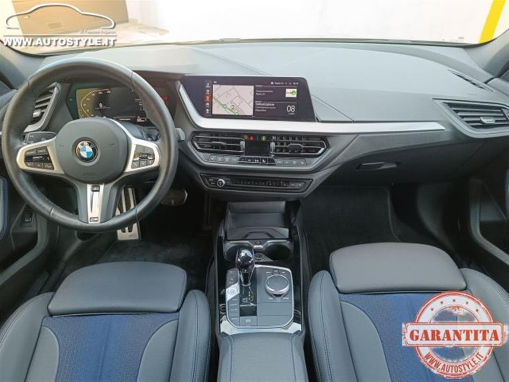118 118 i M-SPORT Steptronic