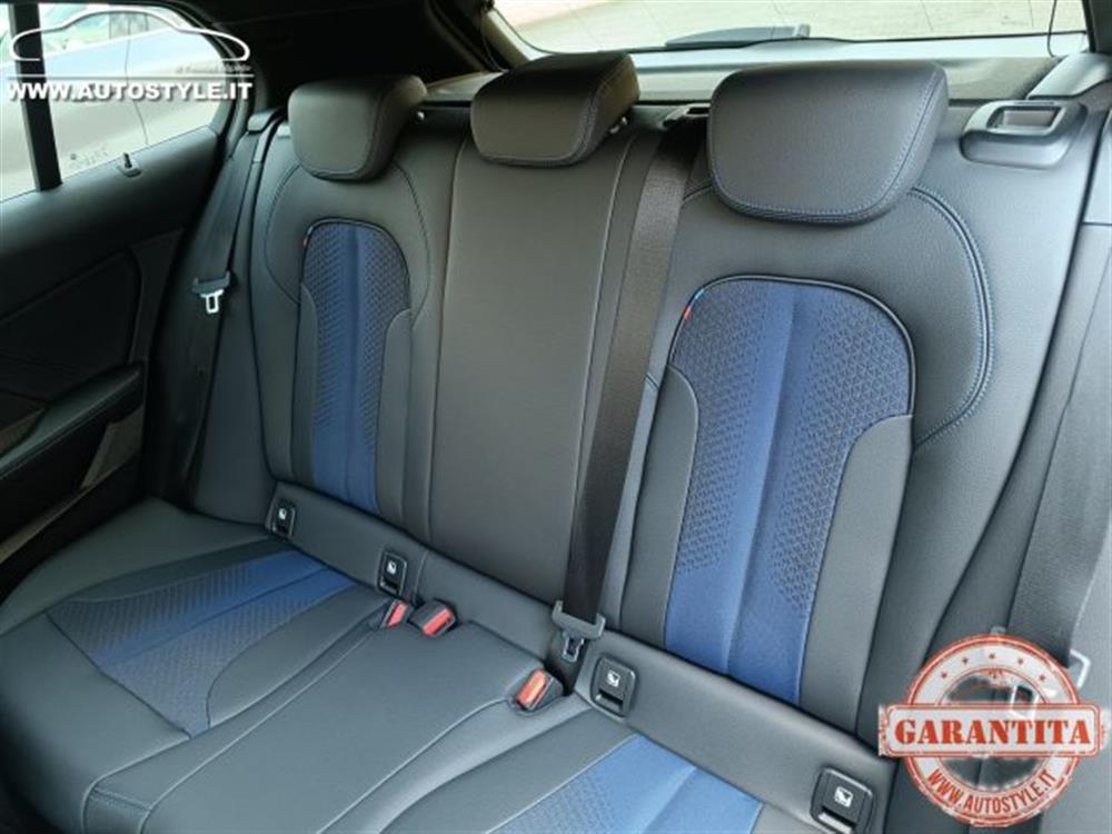 118 118 i M-SPORT Steptronic