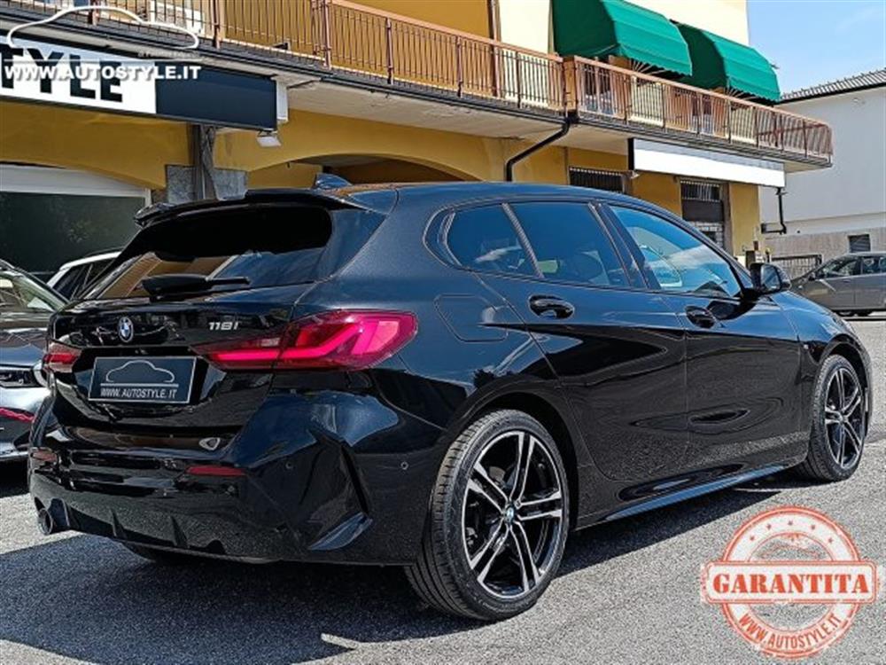118 118 i M-SPORT Steptronic
