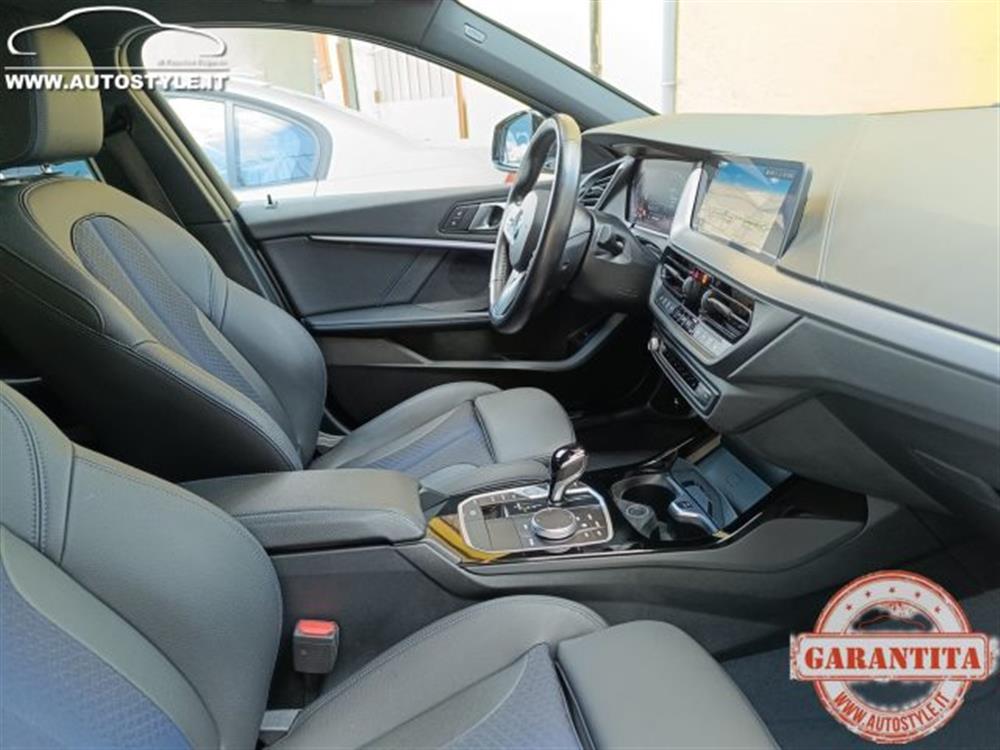 118 118 i M-SPORT Steptronic