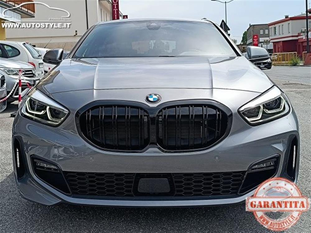 118 118 i M-SPORT Steptronic