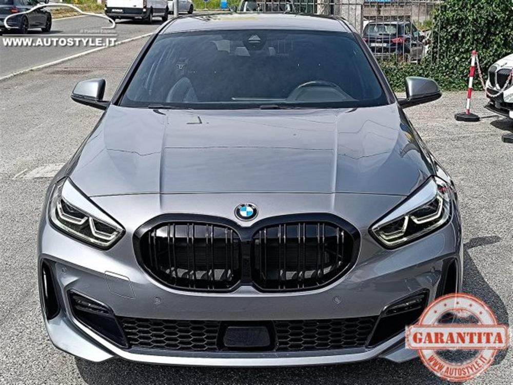 118 118 i M-SPORT Steptronic