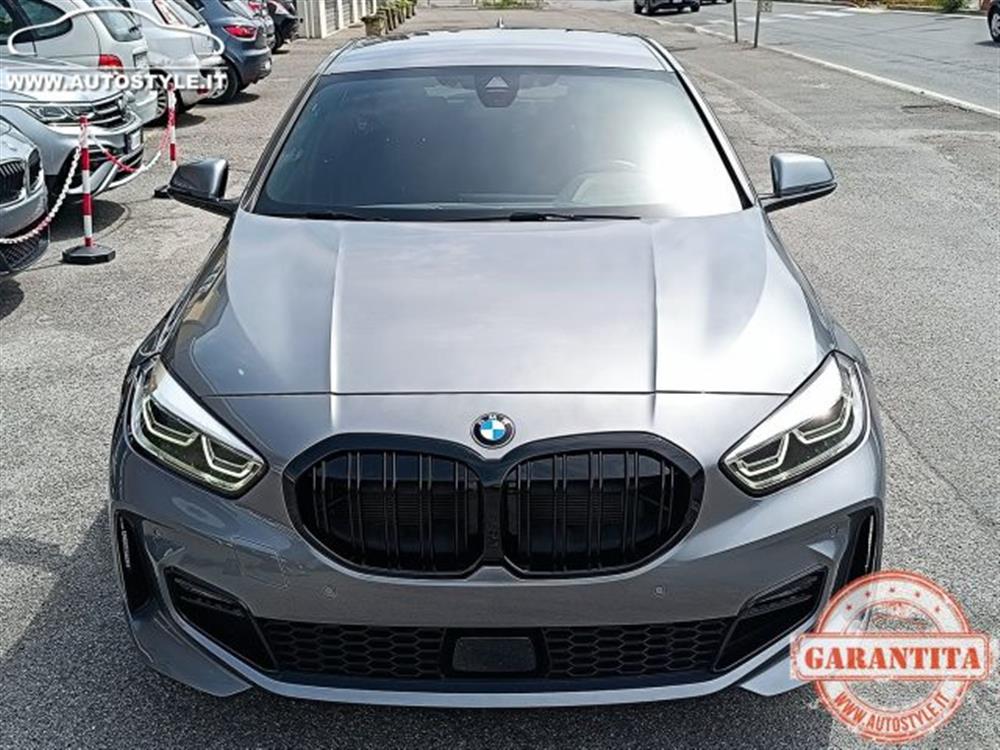 118 118 i M-SPORT Steptronic