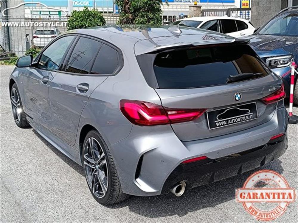 118 118 i M-SPORT Steptronic