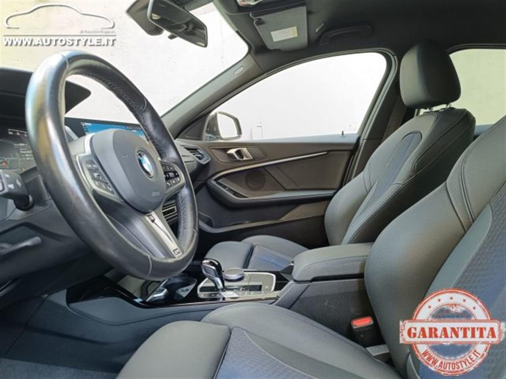 118 118 i M-SPORT Steptronic