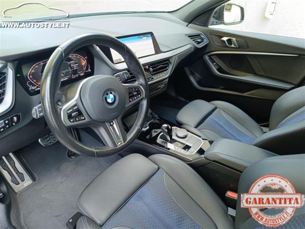 118 118 i M-SPORT Steptronic