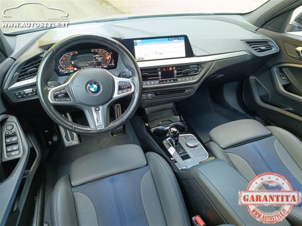 118 118 i M-SPORT Steptronic