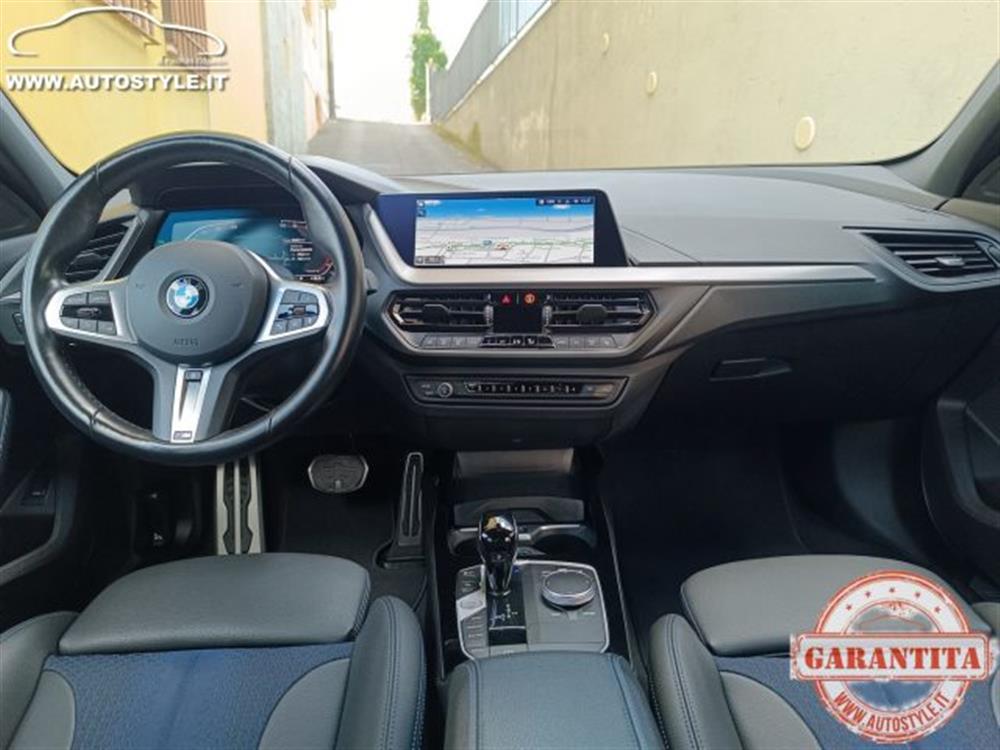 118 118 i M-SPORT Steptronic