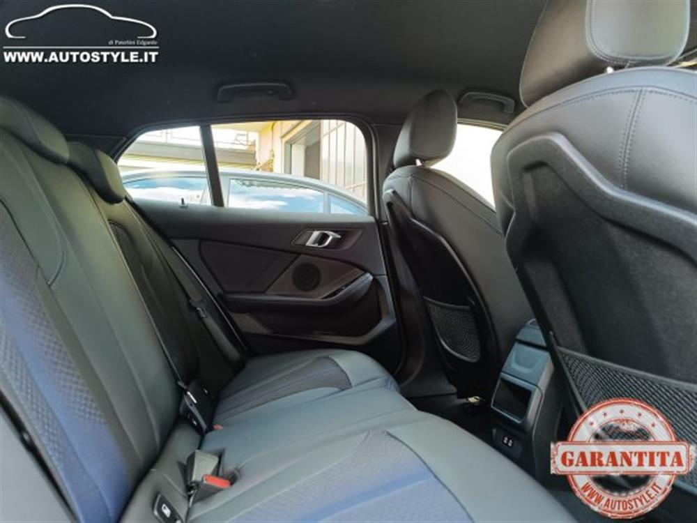 118 118 i M-SPORT Steptronic