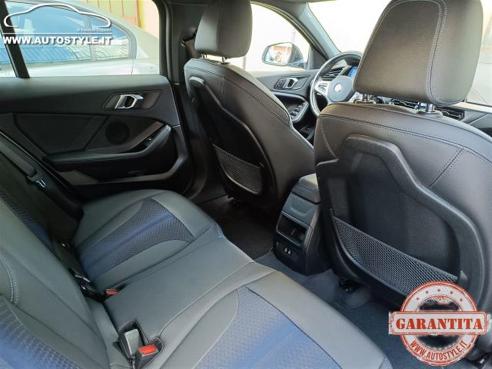 118 118 i M-SPORT Steptronic