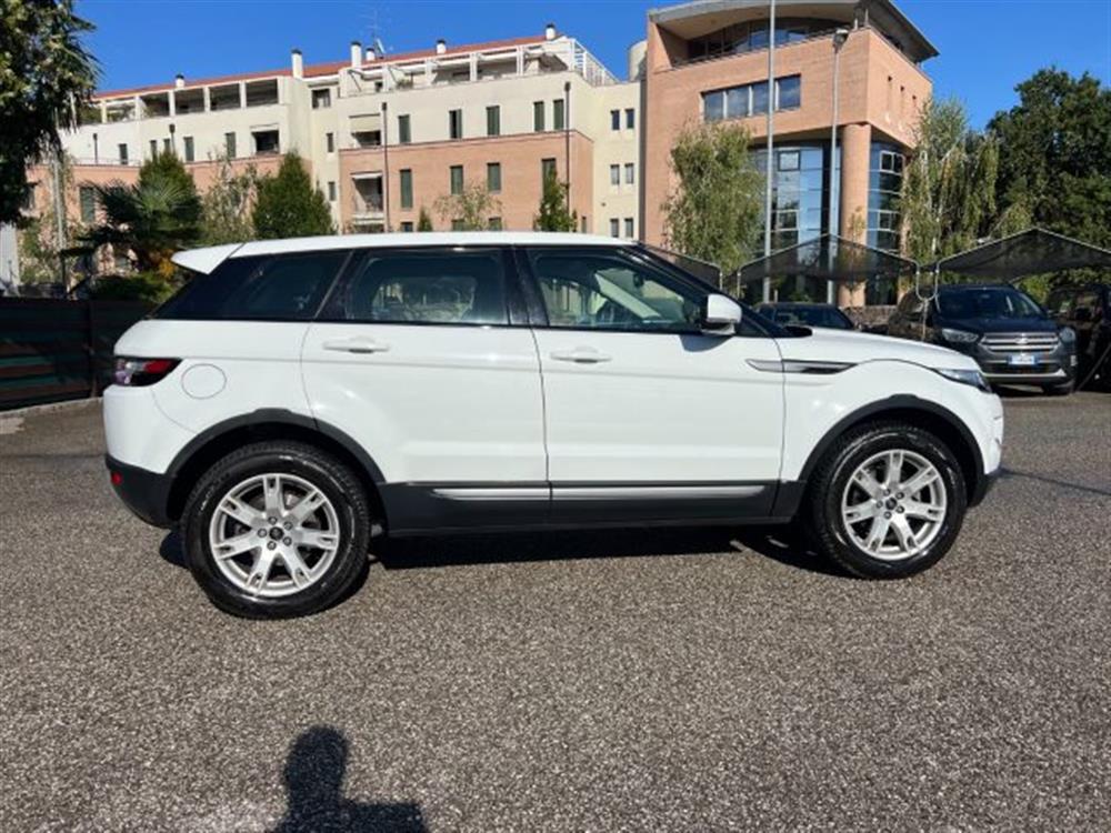 Range Rover Evoque Range Rover Evoque 2.2 TD4 5p. Pure TUT