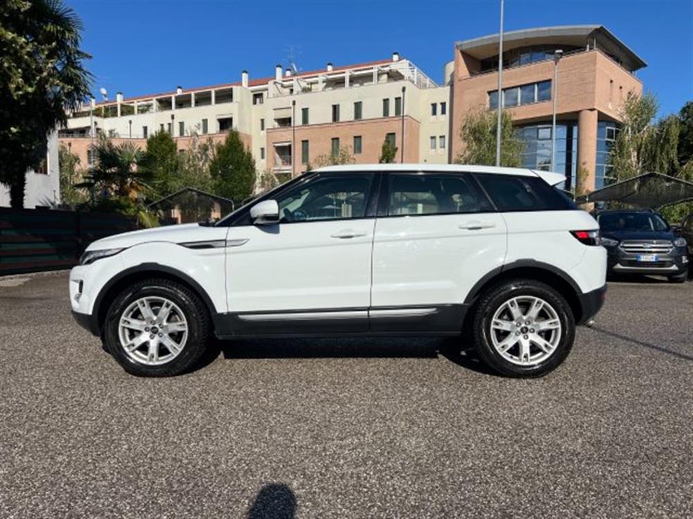 Range Rover Evoque Range Rover Evoque 2.2 TD4 5p. Pure TUT