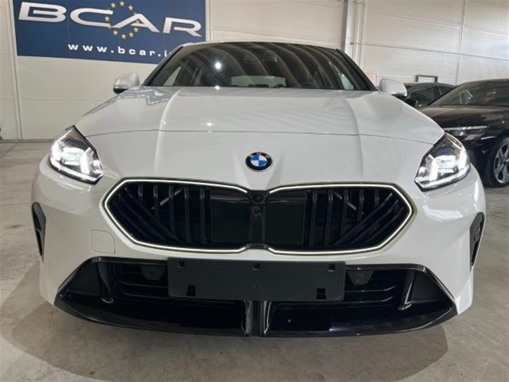 120 120 48V MSport