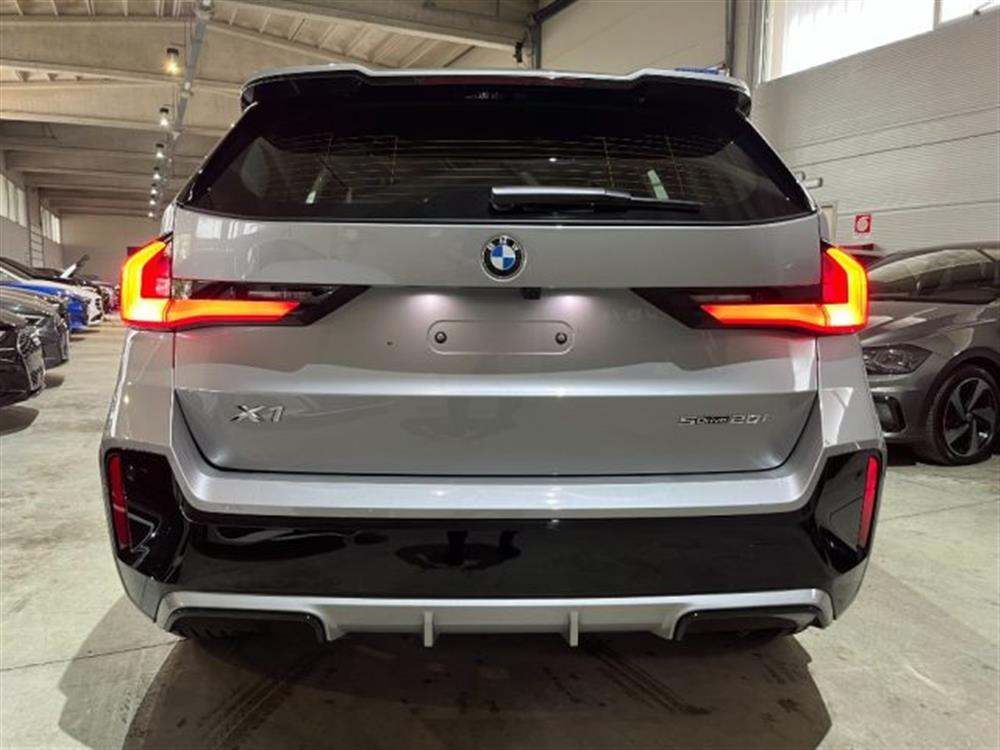 X1 X1 sDrive 20i Msport