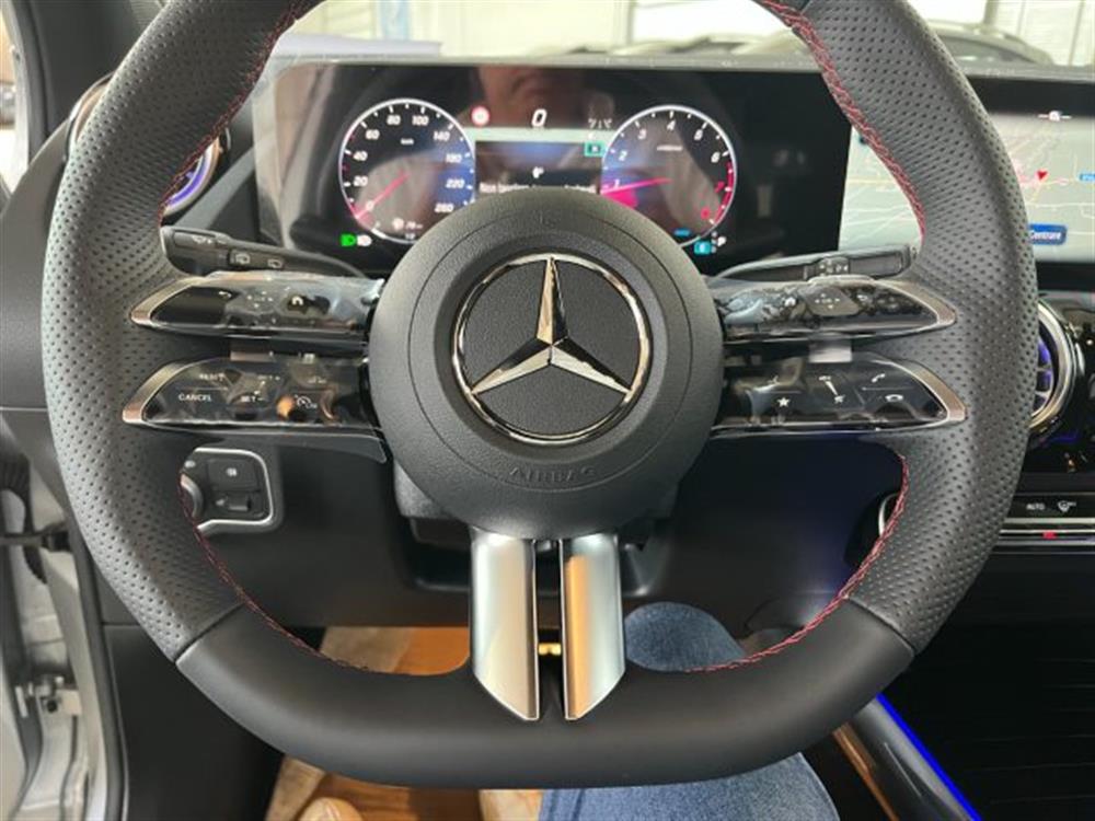 GLA 200 GLA 200 Autom. AMG Line Prem