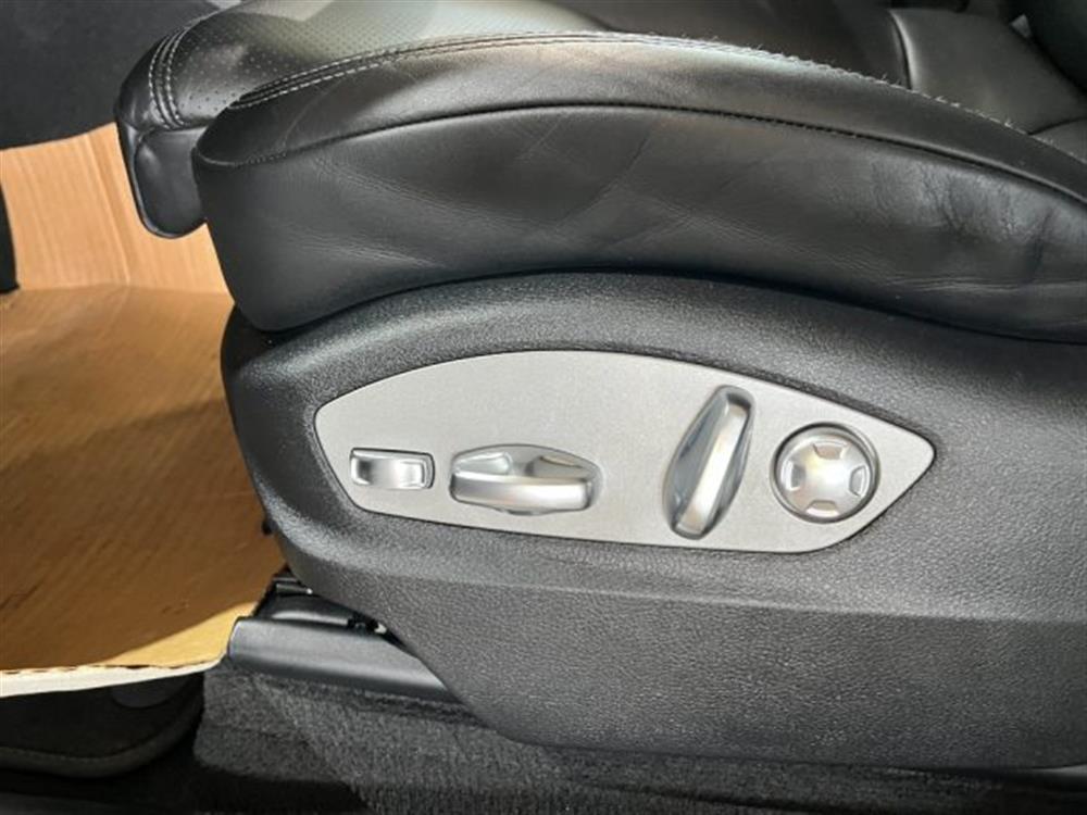 Macan Macan 2.0 NAVI/PELLE/CERCH