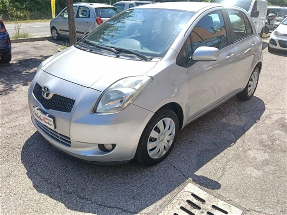 Yaris Yaris 1.3 5 porte Sol *uni