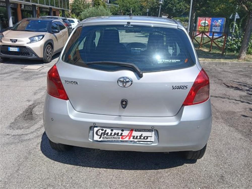 Yaris Yaris 1.3 5 porte Sol *uni