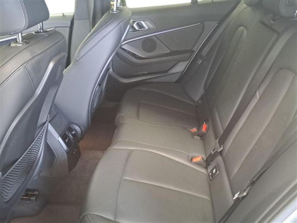 120 120 i 5p. Msport Aut.