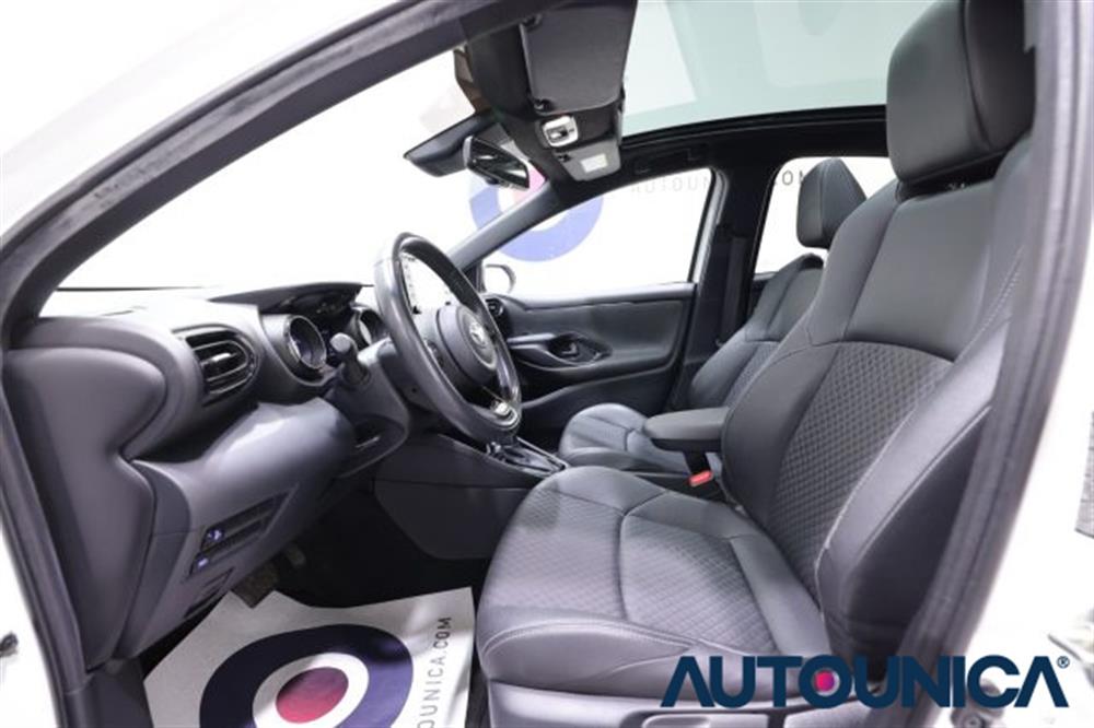 Yaris Yaris 1.5 HYBRID 5 PORTE L