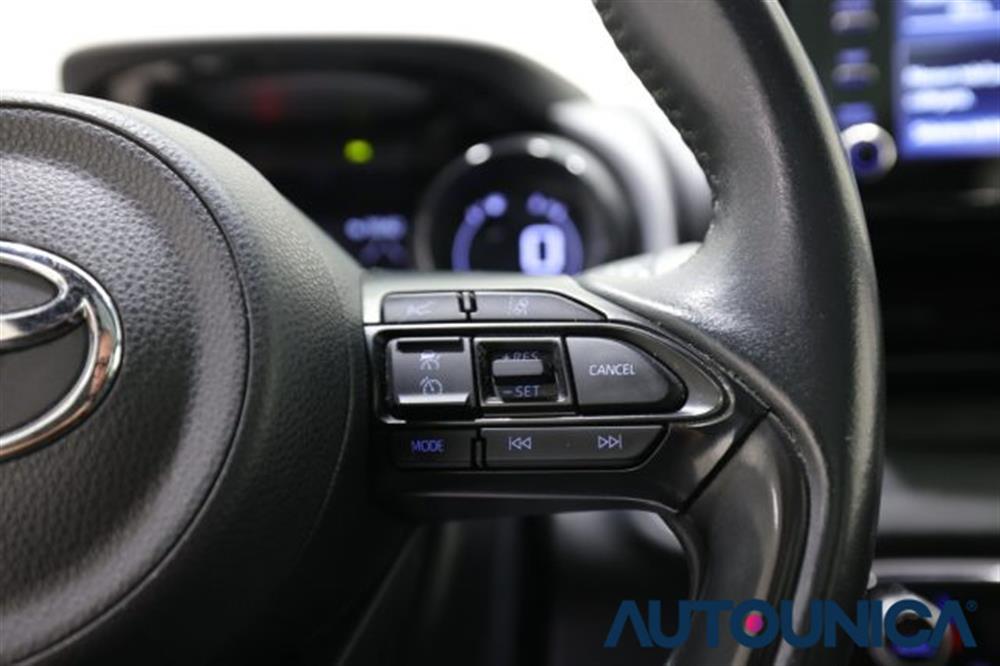 Yaris Yaris 1.5 HYBRID 5 PORTE L