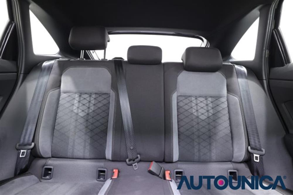 Taigo Taigo 1.0 TSI 110 CV DSG R