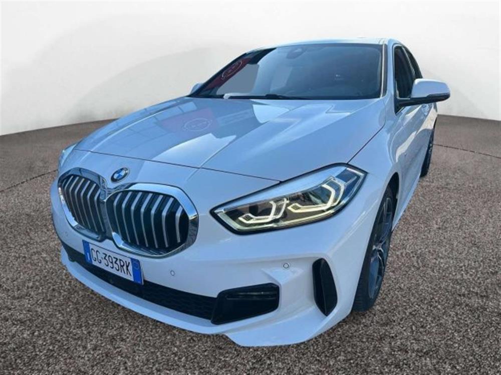 118 118 F40 5 Porte 118d SCR
