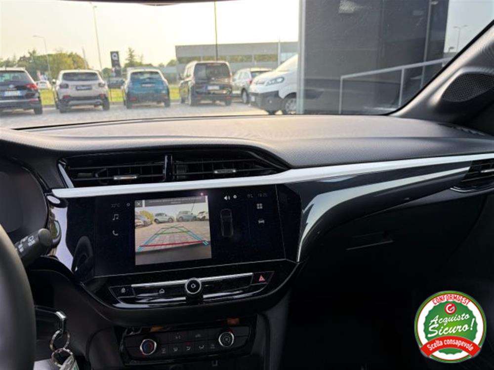 Corsa Corsa 1.2 GS MY 25 ANCHE N