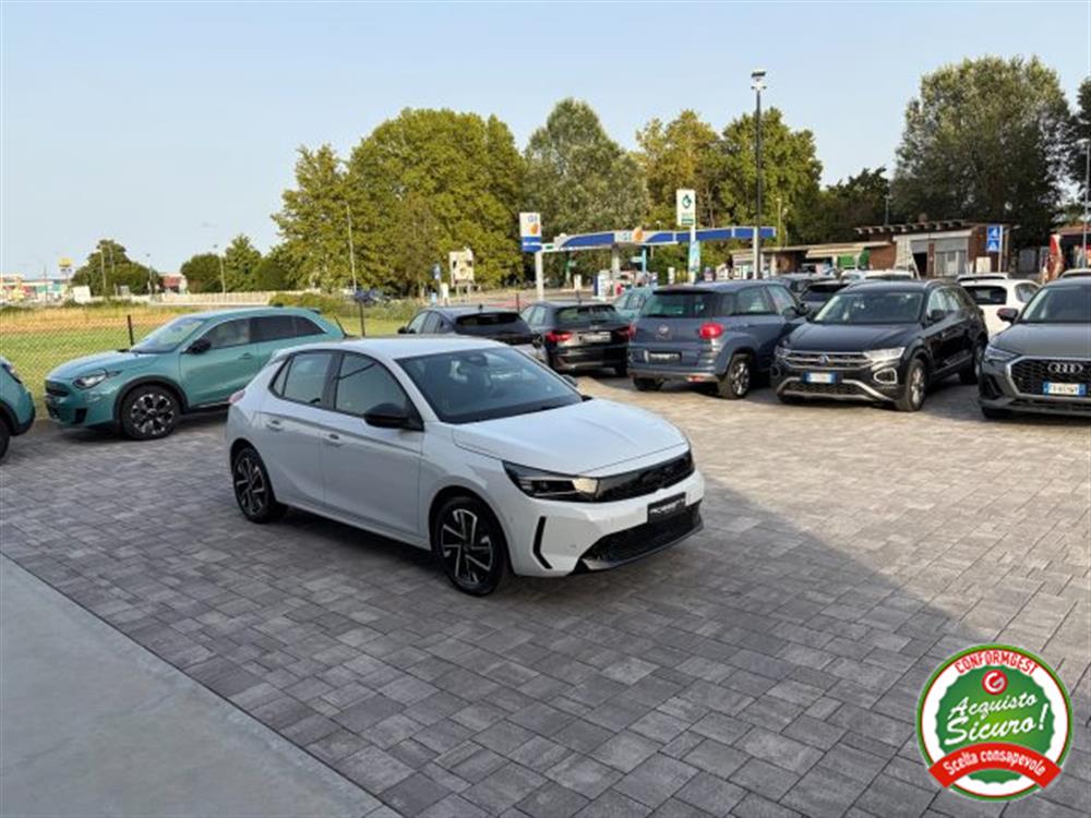 Corsa Corsa 1.2 GS MY 25 ANCHE N