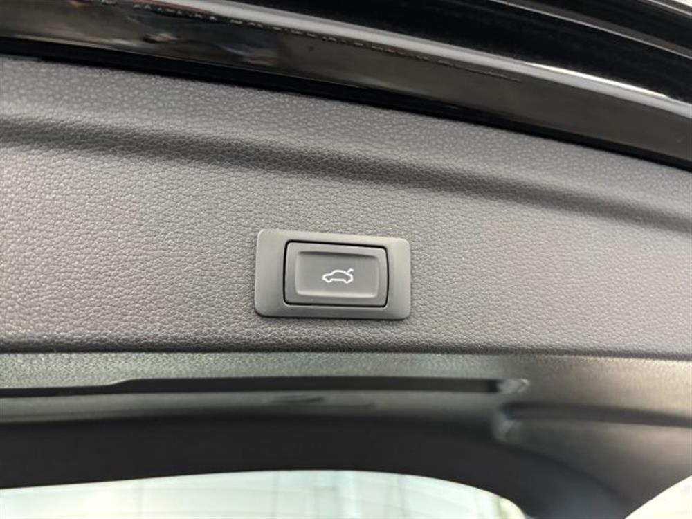 Q3 Q3 SPB Sportback S Line