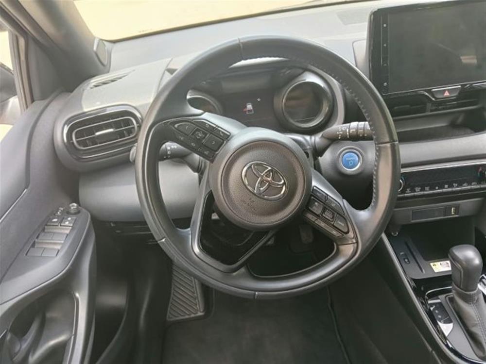 Yaris Yaris 1.5 Full Hybrid 5 P