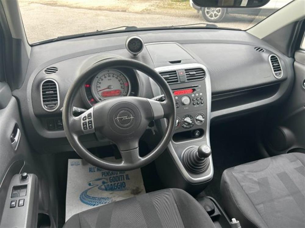 Agila Agila 1.0 12V 65CV