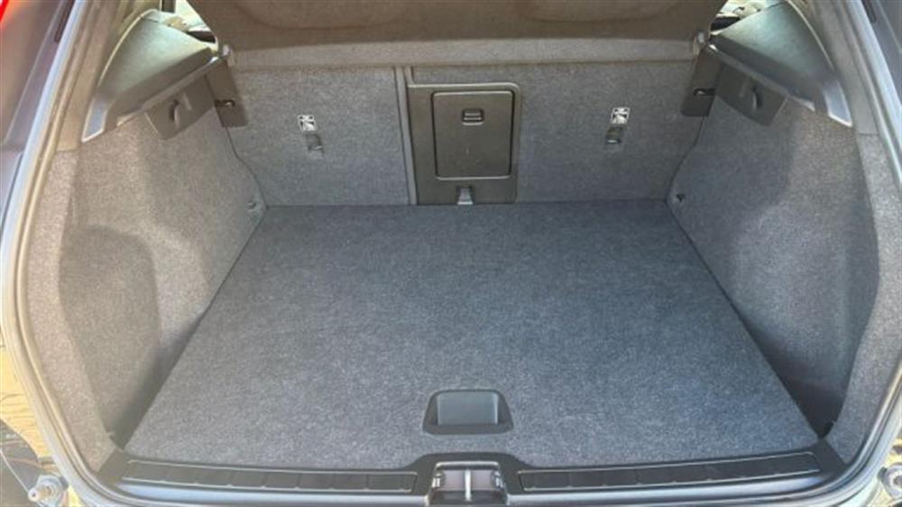 XC40 XC40 D3 GEARTRONIC ** UNI