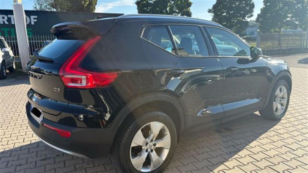XC40 XC40 D3 GEARTRONIC ** UNI