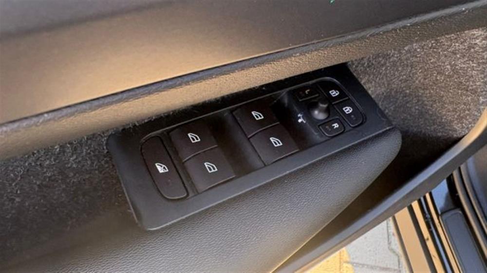 XC40 XC40 D3 GEARTRONIC ** UNI