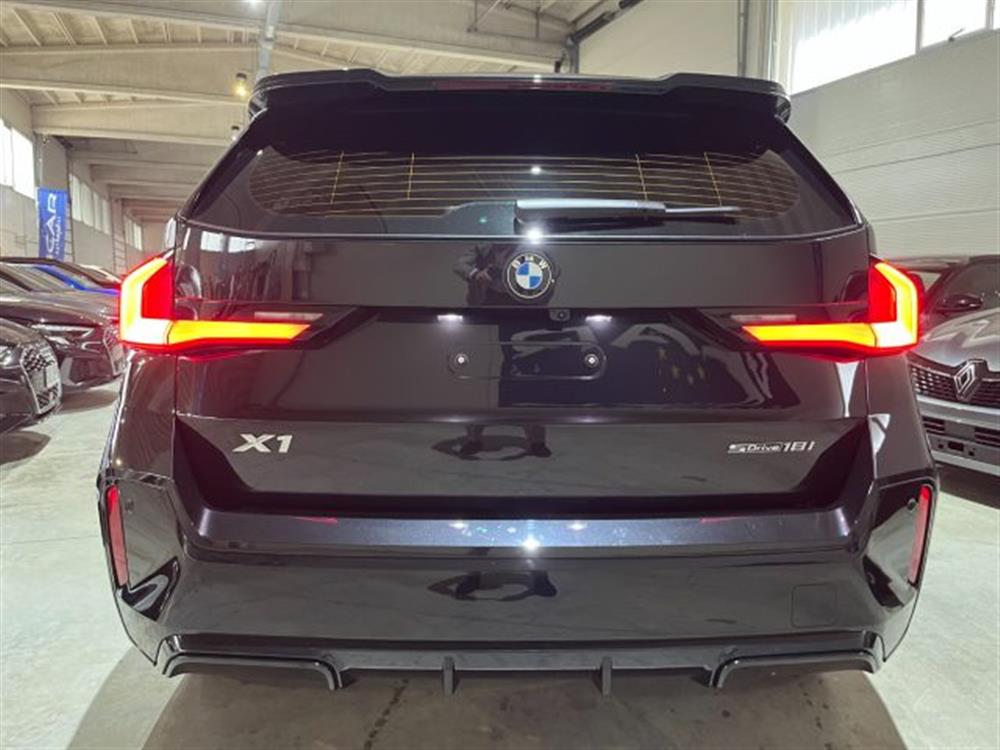 X1 X1 sDrive 18i Msport
