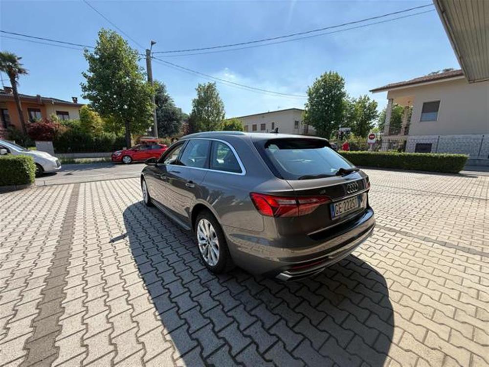 A4 A4 Avant 30 TDI/136 CV